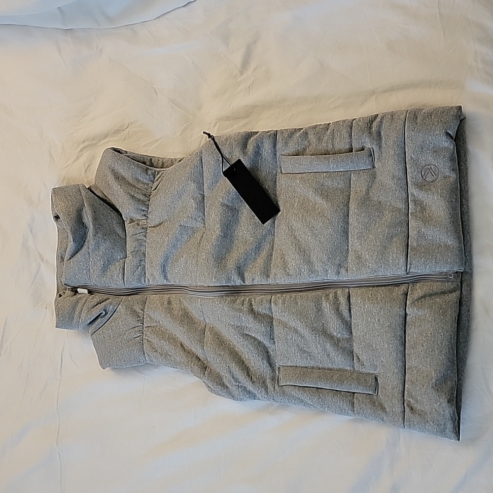 NWT Saavi Meg Vest